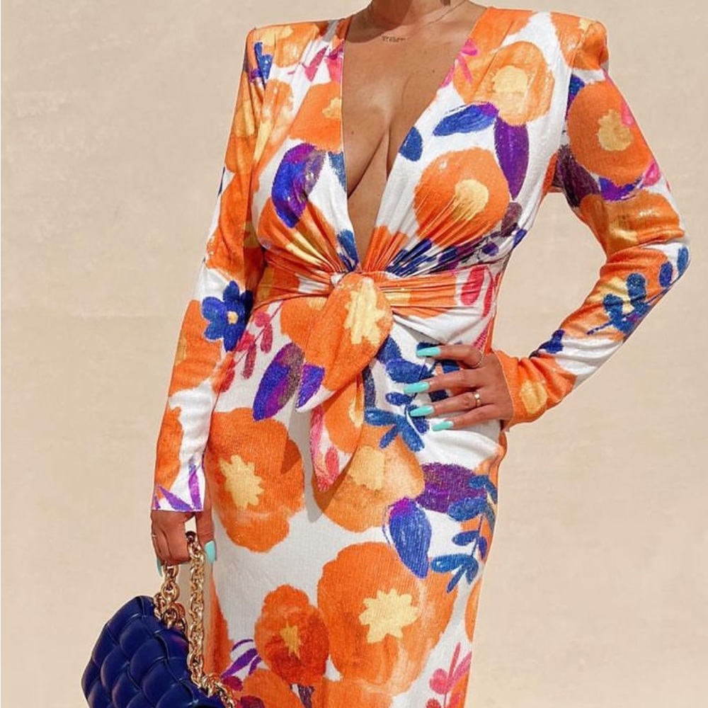 Stunning Gown! NWT!! By Raisavanessa